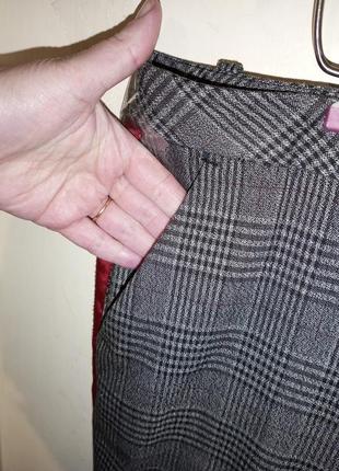Стрейч,звужені,вкорочені штани у клітинку,з лампасами,батал,c&a3 фото