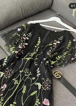 Платье вышивка
