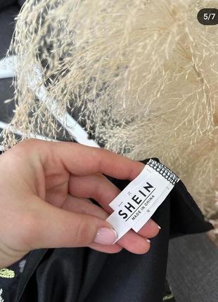 Платье вышивка