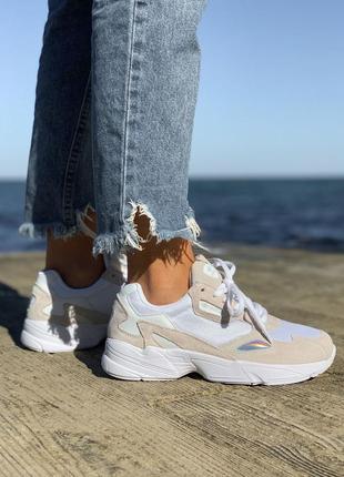 Кроссовки adidas falcon white & nude beige кросівки3 фото