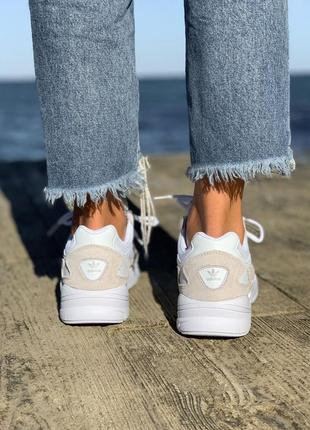 Кроссовки adidas falcon white & nude beige кросівки6 фото