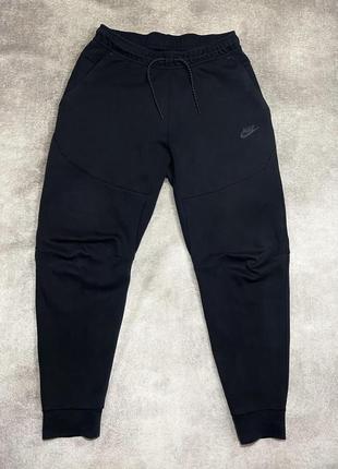 Штаны nike tech fleece