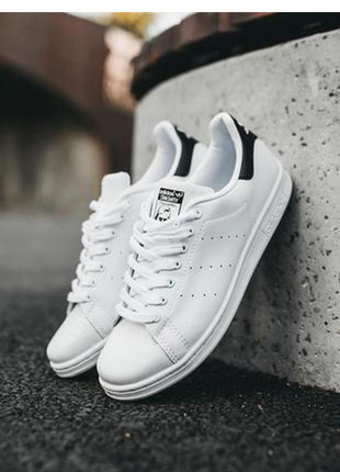 Женские городские кроссовки adidas stan smith white black