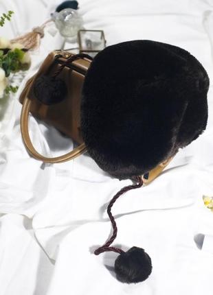 Винтажный меховой шляпка-чепчик с 60х годов винтаж (штечный мех, с завязками, помпоном, теплая, шапка, тренд)10 фото