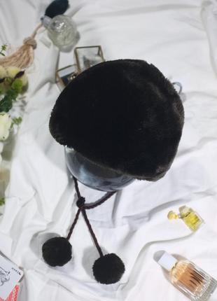 Вінтажний хутряний капелюшок-чепчик з 60х років вінтаж (штечне хутро, з зав'язками, помпоном, тепла, шапка, тренд)7 фото