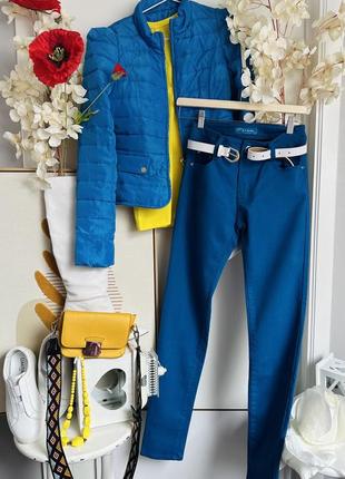 Комплект р s  куртка  сочно синяя бирюза джинсы и футболка1 фото