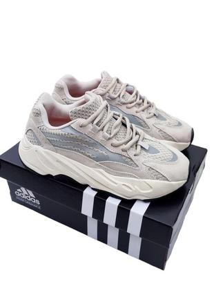 Кросівки adidas yeezy boost 700 light grey reflective світло сірі