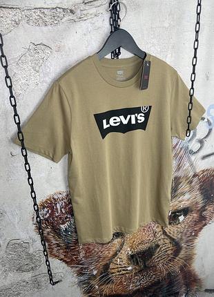 Футболка levis