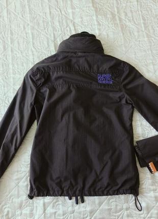 Куртка вітровка чорна з фіолетовим superdry2 фото