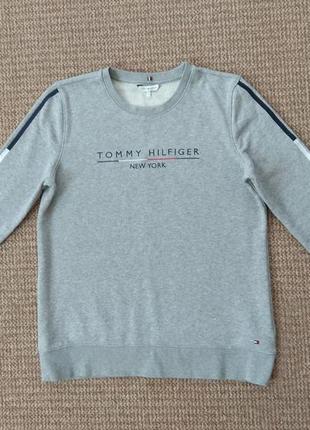 Tommy hilfiger свитшот кофта оригинал (s)