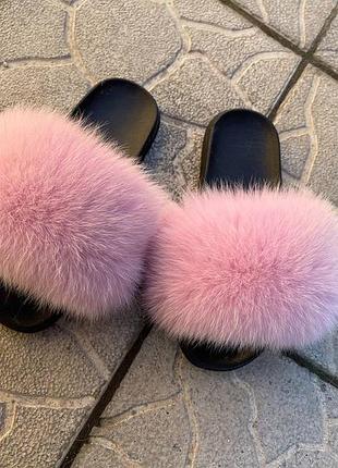Шлепки с мехом песца