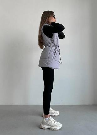 Женская жилетка с утяжками2 фото