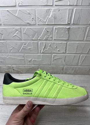 Кроссовки adidas gazelle samba hamburg special new balance nike cortez яркие кроссовки