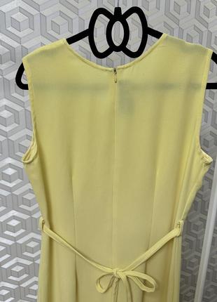 Длинное платье лимонно-желтого цвета с плахтой и разрезом размер м5 фото