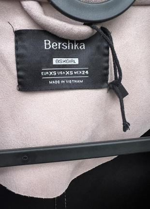 Куртка косуха bershka xs размер пудровая нова6 фото