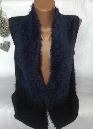 Стильная нежная жилетка