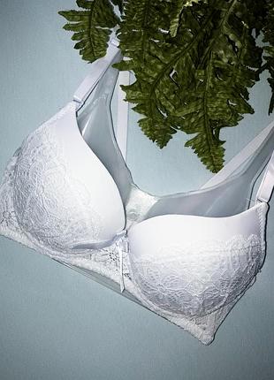 Бюстгальтер