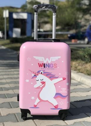Пластиковый чемодан для девочки с  принтом единорогом