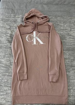 Крутое платье calvin klein