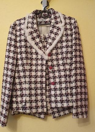 Костюм у клітинку petro soroka р.48