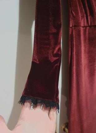 Оксамитове бордове плаття ... дуже спокусливий розріз3 фото