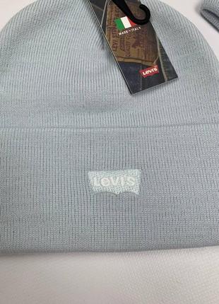 Новые шапки levis4 фото