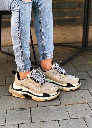 Кросівки люкс якості