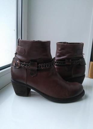 Добротні шкіряні французькі батильоны козаки черевики mam'zelle р. 37