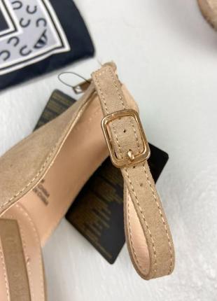 Босоножки с мехом.4 фото