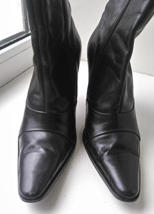 Шикарні брендові шкіряні чоботи buffalo london р. 375 фото