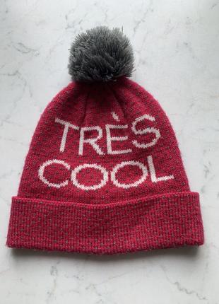 Теплая зимняя яркая шапка tu на объем головы 53-56 см