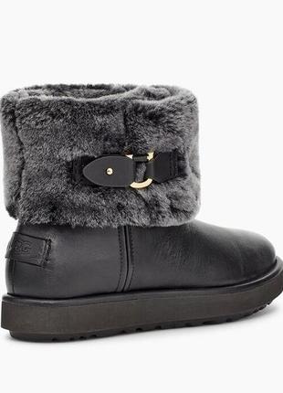 Ботинки кожаные ugg classic berge mini2 фото