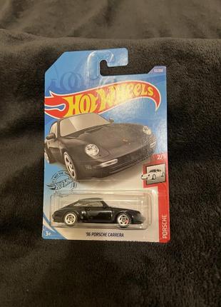 Hot wheels porsche carrera black