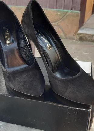 Туфлі весна літо