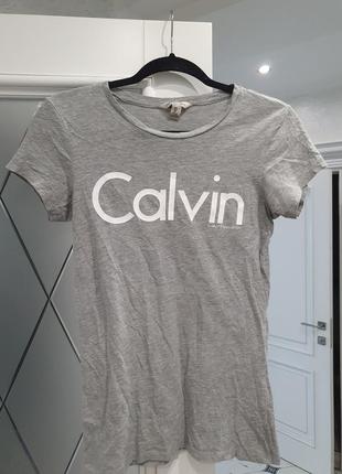 Базова  футболка calvin klein