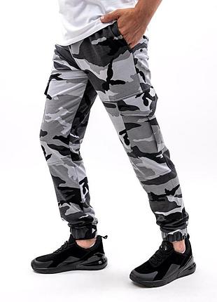 Спортивні повсякденні штани джоггеры карго з накладними кишенями