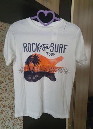 Белая футболка gap на мальчика 11-12 лет, новая