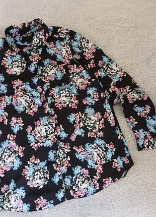 Блуза в цветы3 фото