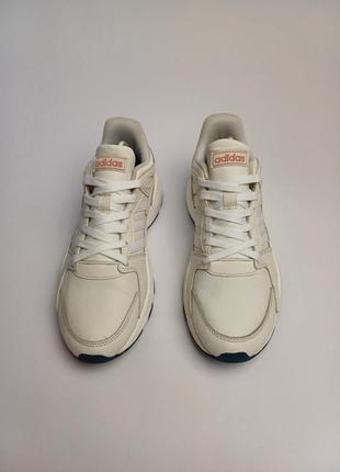 Adidas 37.5, белые кроссовки2 фото