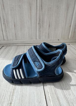 Босоножки adidas.24