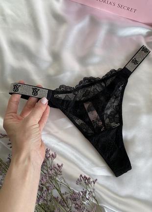 Трусики victoria’s secret very sexy shine оригинал черные стринги стразы камешки кружево лого