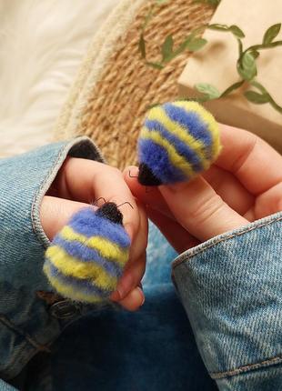 Набір з двох брошок джмелів, брошка джміль фелтінг сухе валяння