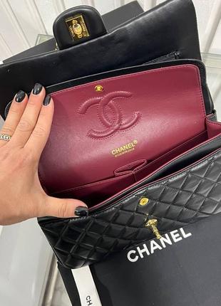 Сумка chanel  шкіра  коробка , пильовик , картки , стрічка , камея3 фото