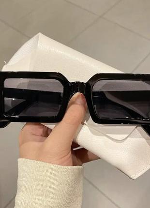 Тренд сонцезахисні окуляри чорні прямокутні сонячні очки антиблик5 фото
