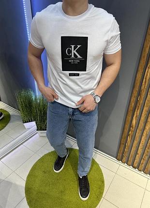 Мужская белая футболка мужская футболка с коротким рукавом calvin klein