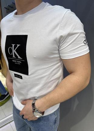 Мужская футболка с коротким рукавом мужская белая футболка calvin klein2 фото