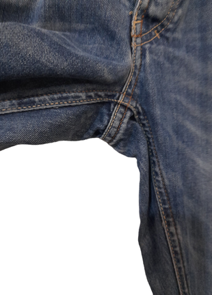 Женские джинсы4 фото