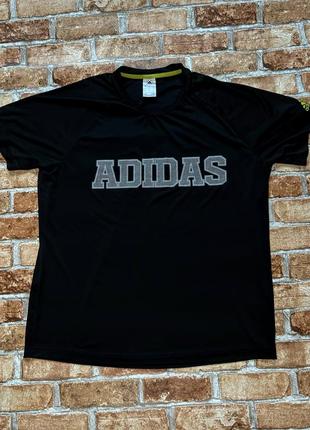 Футболка adidas