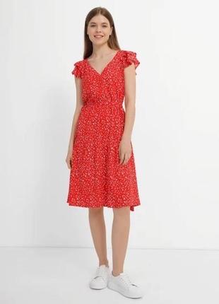 Яскрава червона сукня в горох шикарное красное платье большой размер