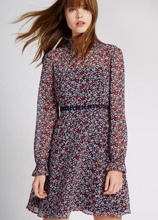Платье в цветочный принт m&s